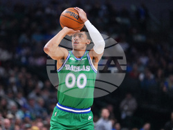 Nets Mavericks Basketball