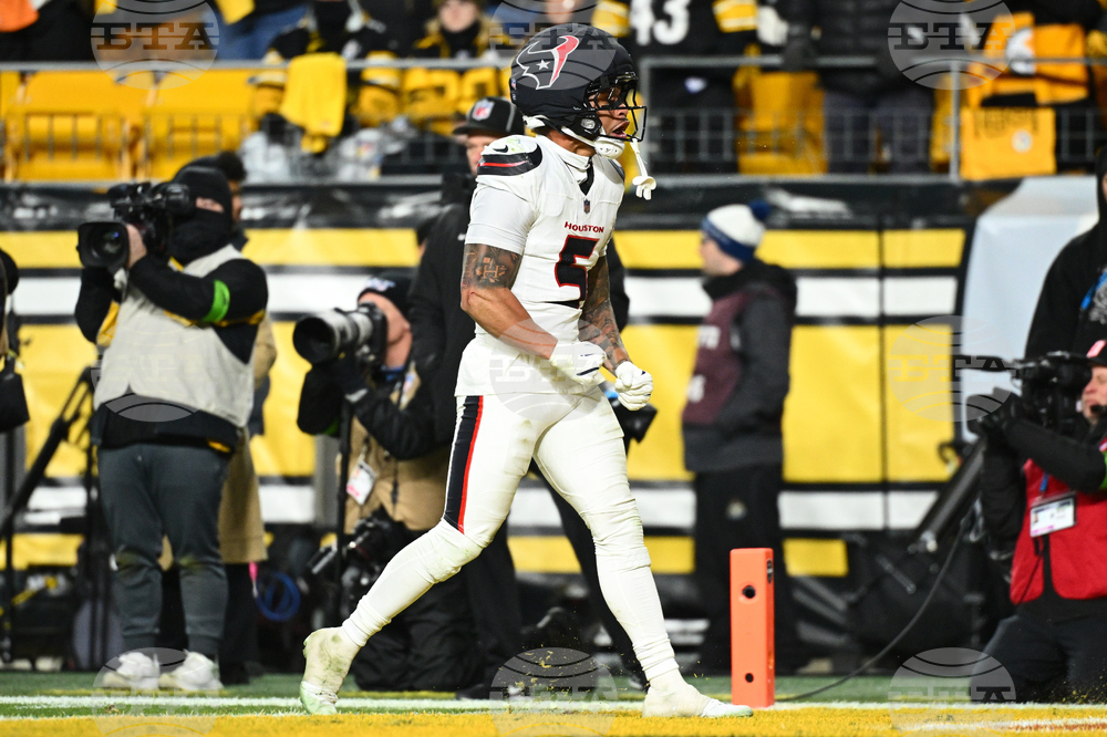 Texans Steelers Football