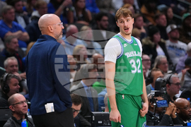 Nets Mavericks Basketball