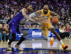 Lakers Kings Basketball