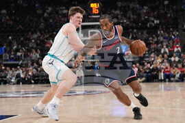 Hornets Clippers Basketball