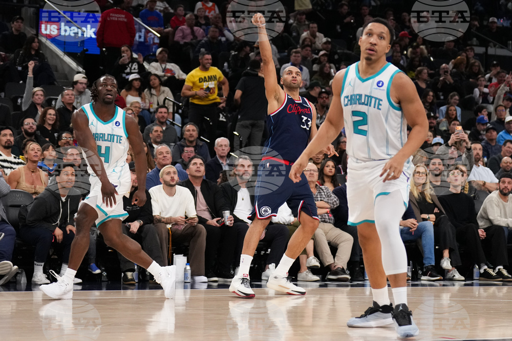 Hornets Clippers Basketball