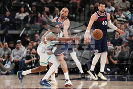 Hornets Clippers Basketball