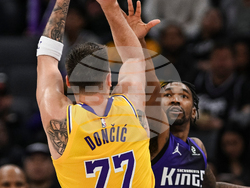 Lakers Kings Basketball