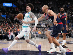 Hornets Clippers Basketball