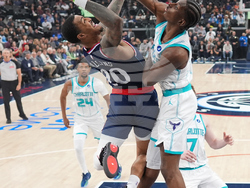 Hornets Clippers Basketball