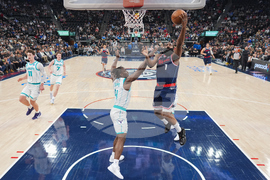 Hornets Clippers Basketball