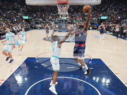 Hornets Clippers Basketball