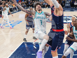 Hornets Clippers Basketball