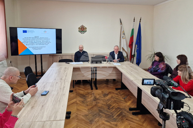 Търговище - I СУ „Св. Седмочисленици“ - ремонт - пресконференция