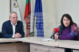 Търговище - I СУ „Св. Седмочисленици“ - ремонт - пресконференция