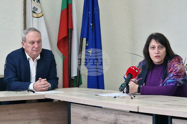 Ремонтът на Първо СУ „Св. Седмочисленици“ в Търговище приключи, инвестицията възлиза на 4,4 млн. лв., съобщи кметът Дарин Димитров 