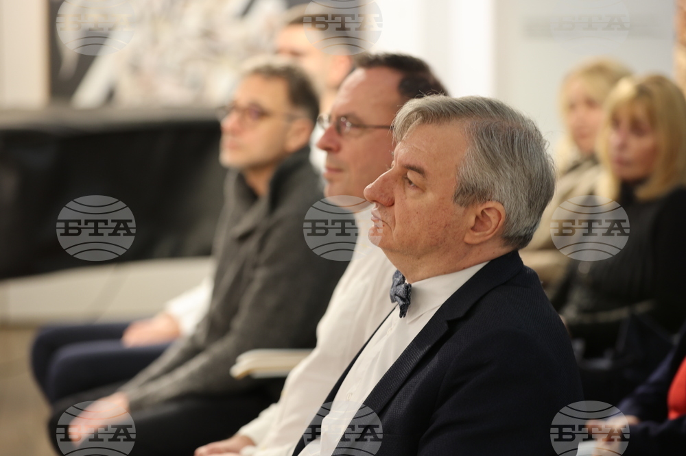 Галерия УниАрт НБУ - връчване на годишни стипендии - церемония