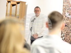 Галерия УниАрт НБУ - връчване на годишни стипендии - церемония