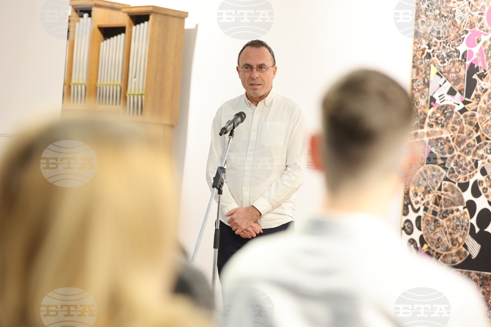 Галерия УниАрт НБУ - връчване на годишни стипендии - церемония