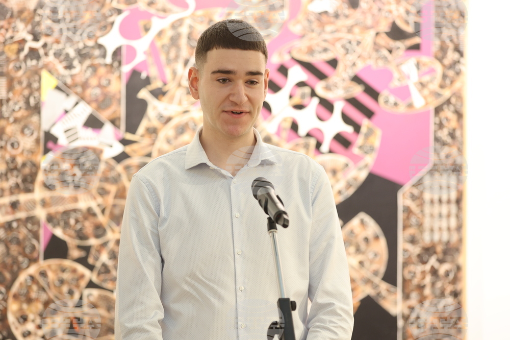 Галерия УниАрт НБУ - връчване на годишни стипендии - церемония