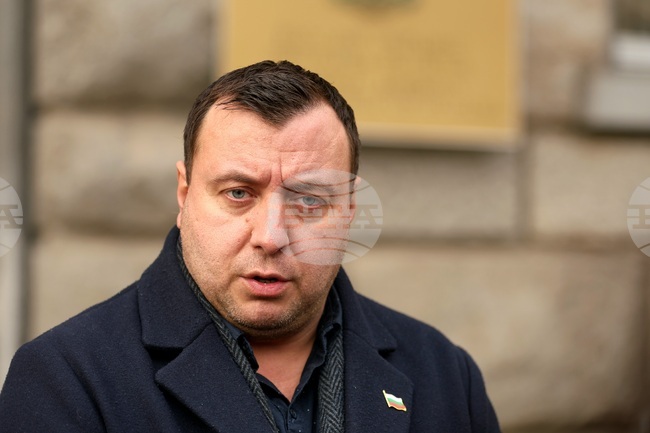 Vazrazhdane Party Calls for Abolition of Paper Ballot Voting