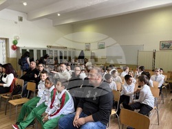 Самоков - НУ “Станислав Доспевски” - деца - изпращане