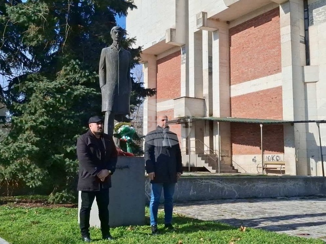 В Стралджа, където Пейо Яворов прекарва една година от живота си, почетоха 148 години от рождението му