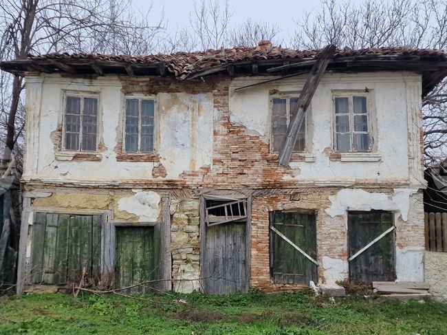 Филм, изложба и архитектурна работилница във Велико Търново насочват вниманието на обществеността към пустеещи селища и махали 