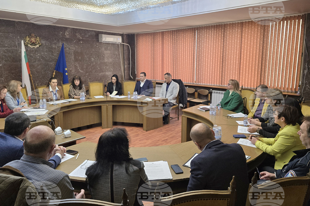 Няма постъпили сигнали за сериозни нарушения при въвеждане на еврото, отчетоха представители на общините в Ловешка област