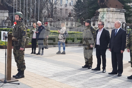 Плевен - военни - международна мисия