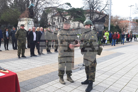 Плевен - военни - международна мисия