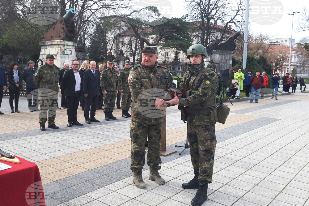 Плевен - военни - международна мисия