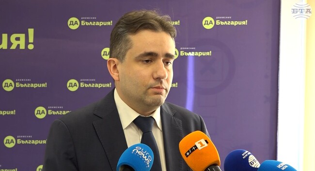 Предлагаме 100% машинно гласуване, управляващите може би са се разбрали за по-съществени промени в Изборния кодекс, заявиха от "Да, България"