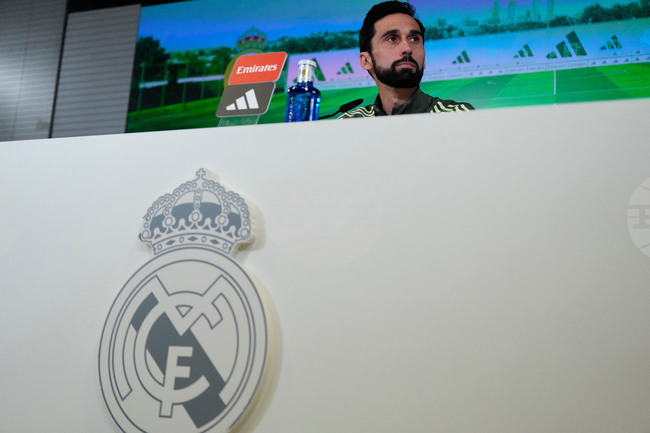 Реал Мадрид подписва с 18-годишен нападател на Валядолид