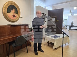 Свищов - сборник и изложба - представяне - Петър Борсуков