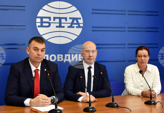 Национален пресклуб на БТА Пловдив - пресконференция - Възраждане