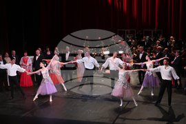 Плевен - музика - „Царицата на чардаша”