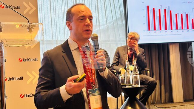 Икономическият ръст в повечето страни от ЦИЕ ще бъде значително над този в еврозоната през 2026 г., според "УниКредит“