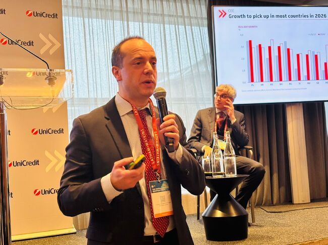 Икономическият ръст в повечето страни от ЦИЕ ще бъде значително над този в еврозоната през 2026 г., според "УниКредит“
