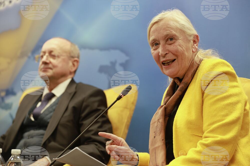 България се присъедини към ядрото на ЕС и е време да се зарадваме на успеха, призова на среща на Евроклуба председателят му проф. Ингрид Шикова