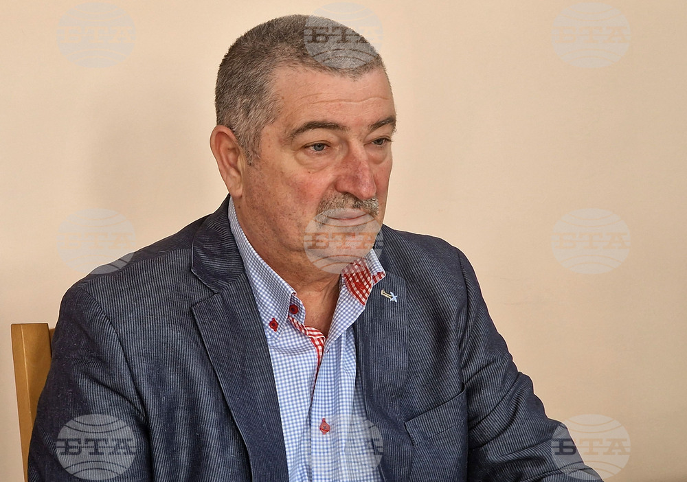 Разград - преподаватели - сертификати