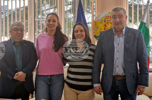 Разград - преподаватели - сертификати