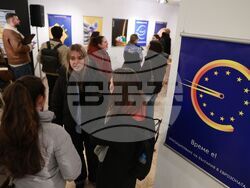 Галерия „Средец“ - студенти - изложба - откриване