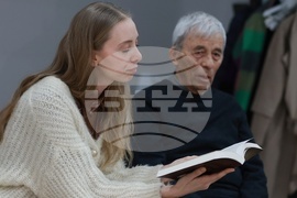 Галерия "Кредо бонум" - „Проблясъци от прожектор“ - книга - представяне