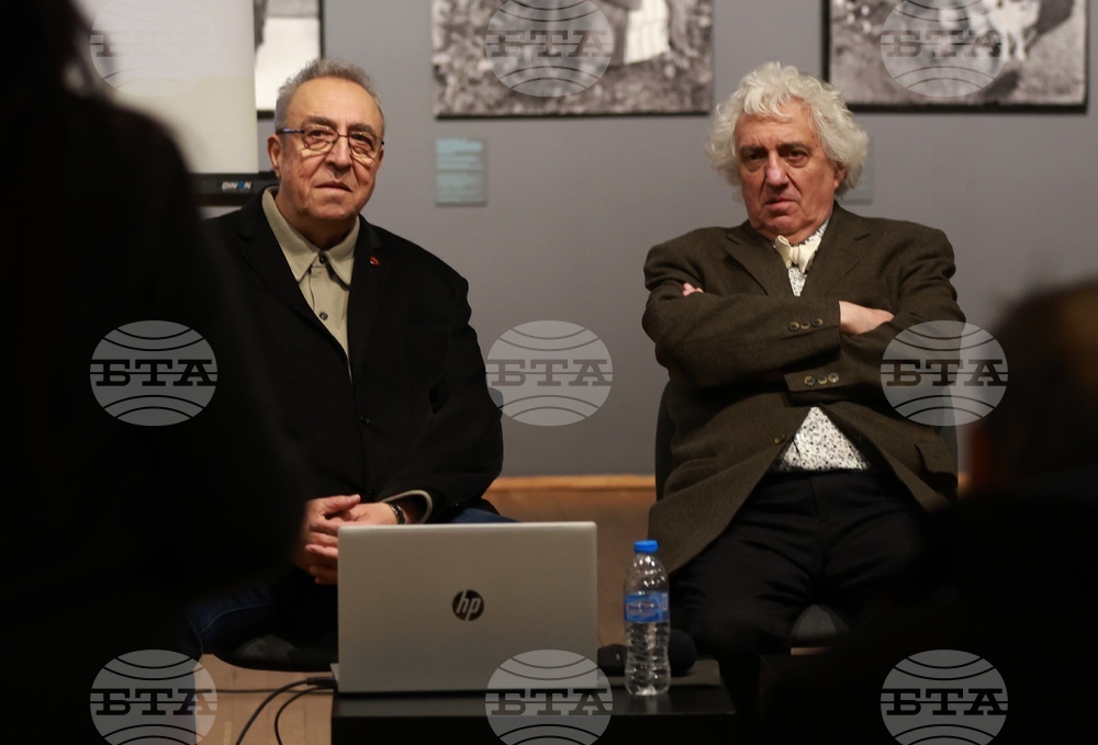 Софийска градска художествена галерия - фотокнига „Излишни“ - представяне