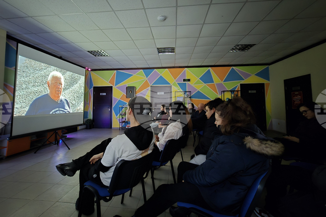 Важно е да разказваме, че сме древен народ и сме дали много за цивилизацията, каза във Враца Христо Илиев, автор на филма „Старото злато на Европа“ 