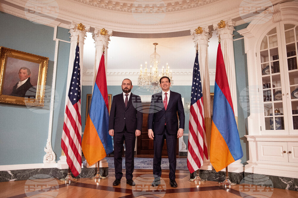 US Armenia