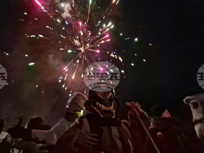 Сурва е обичай, който всеки от нас носи в сърцето си и в който все повече млади хора искат да се включат, каза кметът на Перник 