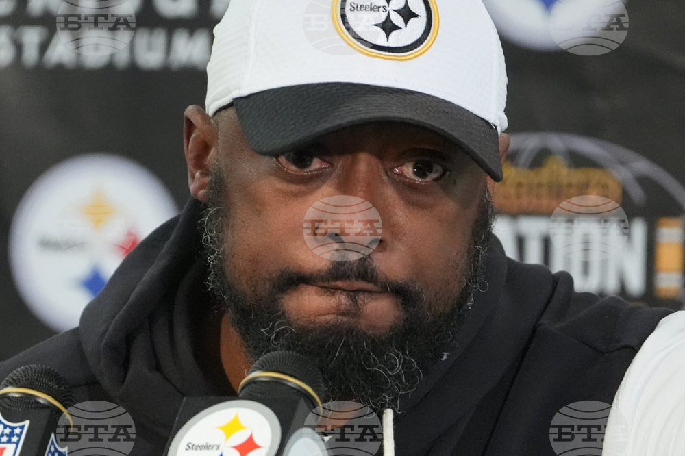Steelers Tomlin Out Football
