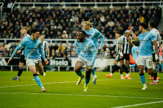 Манчестър Сити докосва финала за Купата на Лигата след победа на терена на Нюкасъл