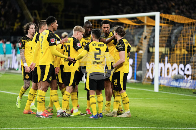 Борусия Дортмунд постигна лесен успех над Вердер Бремен