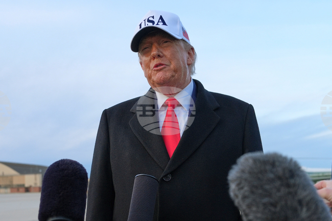 Тръмп каза, че няма да приеме нищо по-малко от това САЩ да контролират Гренландия