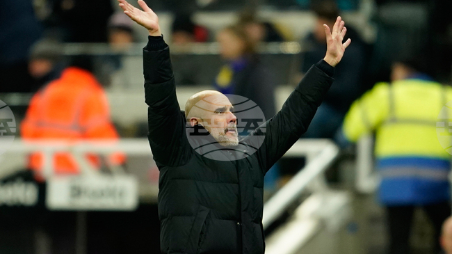 Пеп Гуардиола е недоволен от решенията на ВАР в полуфинала на Купата на лигата срещу Нюкасъл