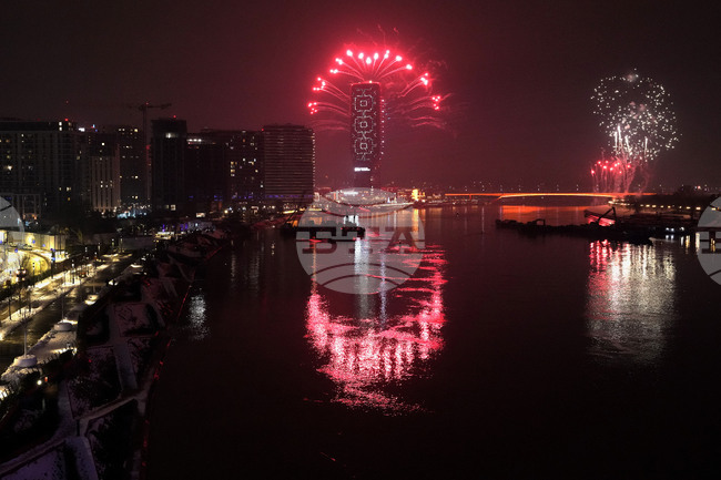 Сърбия посрещна Нова година по Юлианския календар; в Чачак свалиха певица от сцената заради хонорар от 40 хиляди евро 